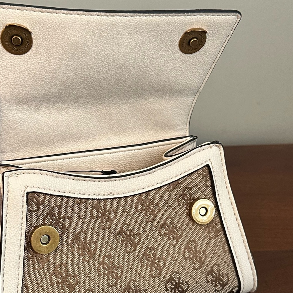 Guess Stephi Jacquard Logo Micro Mini Bag in brown - Picture 5 of 11